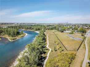 Just listed Riverbend Homes for sale 18 Riverview Landing SE in Riverbend Calgary 