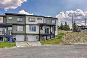 Just listed Highland Park Homes for sale 471 34 Avenue NE in Highland Park Calgary 