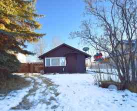 Just listed Cottage Area Homes for sale 3905 50 Avenue  in Cottage Area Sylvan Lake 
