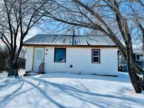 Just listed NONE Homes for sale 307 1 Avenue E in NONE Oyen 