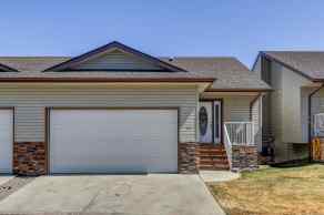 Just listed Riverview Park Homes for sale 17 Garden Way  in Riverview Park Drumheller 