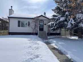 Just listed Mount Pleasant Homes for sale 621 24 Avenue NW in Mount Pleasant Calgary 