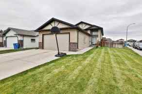 Just listed Copperwood Homes for sale 417 Firelight Point W in Copperwood Lethbridge 