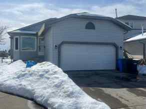 Just listed Applewood Park Homes for sale 226 Appleglen Place SE in Applewood Park Calgary 