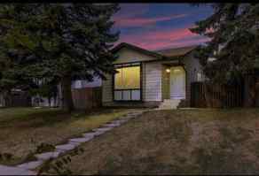 Just listed Erin Woods Homes for sale 191 Erin Woods Drive SE in Erin Woods Calgary 
