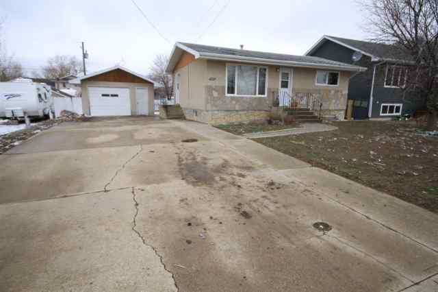 6018 56 Street   in NONE Taber MLS® #A2105775