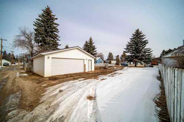 5122 50 Street  in Provost Provost MLS® #A2108033