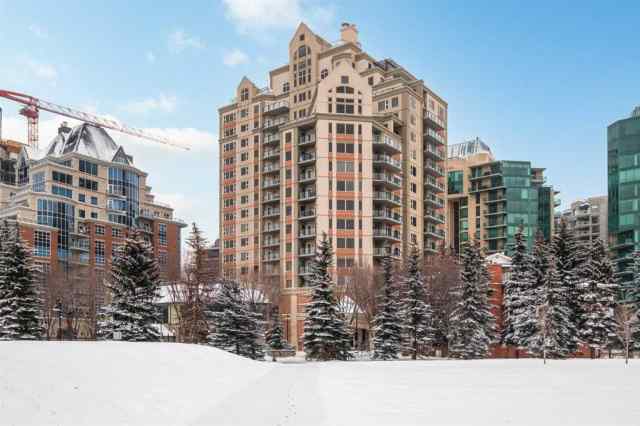 702, 200 La Caille Place SW in  Calgary