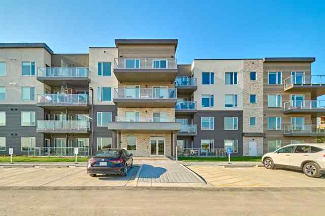 208, 200 Shawnee Square SW in Shawnee Slopes Calgary MLS® #A2109739