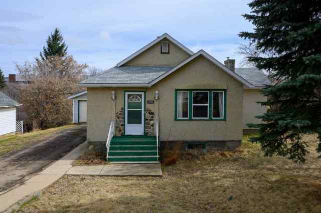 Athabasca Town real estate 4804 51 Street  in Athabasca Town Athabasca