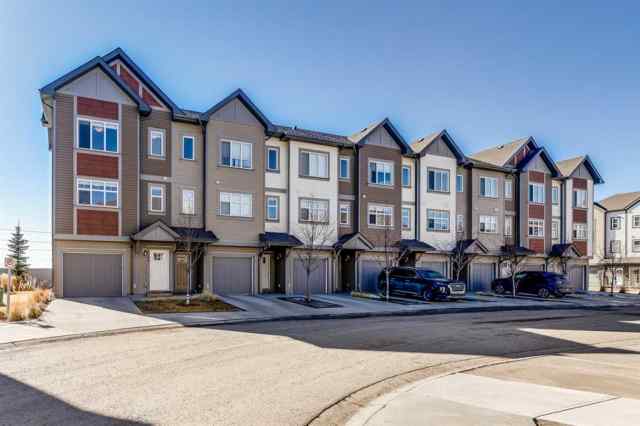 90 Copperstone Villas SE in Copperfield Calgary MLS® #A2114928