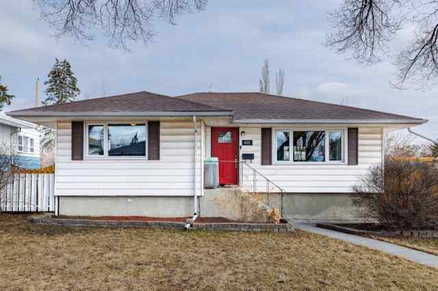 432 Thornhill Place NW in  Calgary