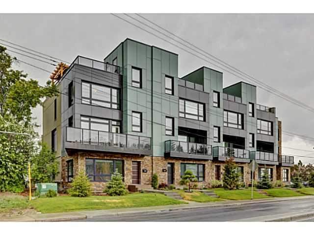 MLS® #C1027408 - 200 42 Av in Parkhill Calgary
