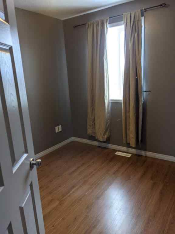MLS® A1072964 - 303 1st Ave SE   in NONE Falher, Residential