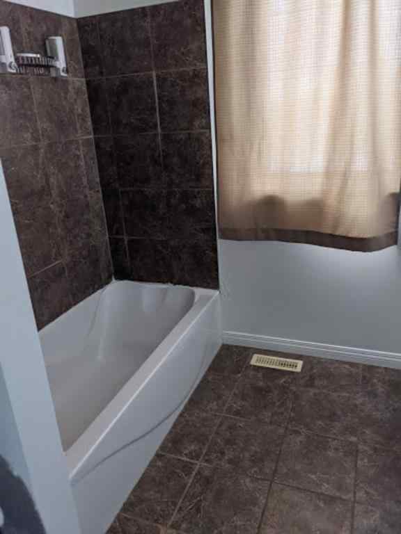 MLS® A1072985 - 301 1st SE   in NONE Falher, Residential