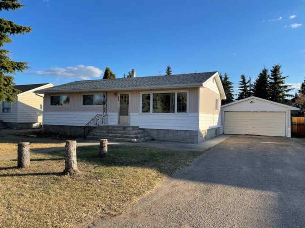 725 7 Avenue Wainwright, Alberta, T9W 1C1 MLS® A1081018