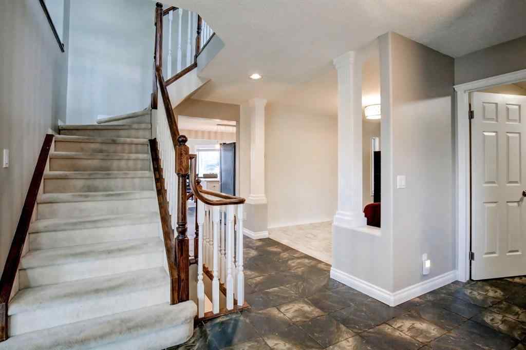 79 Mountain Park Circle Se Calgary Ab T2z 1n7 Mls A1092301