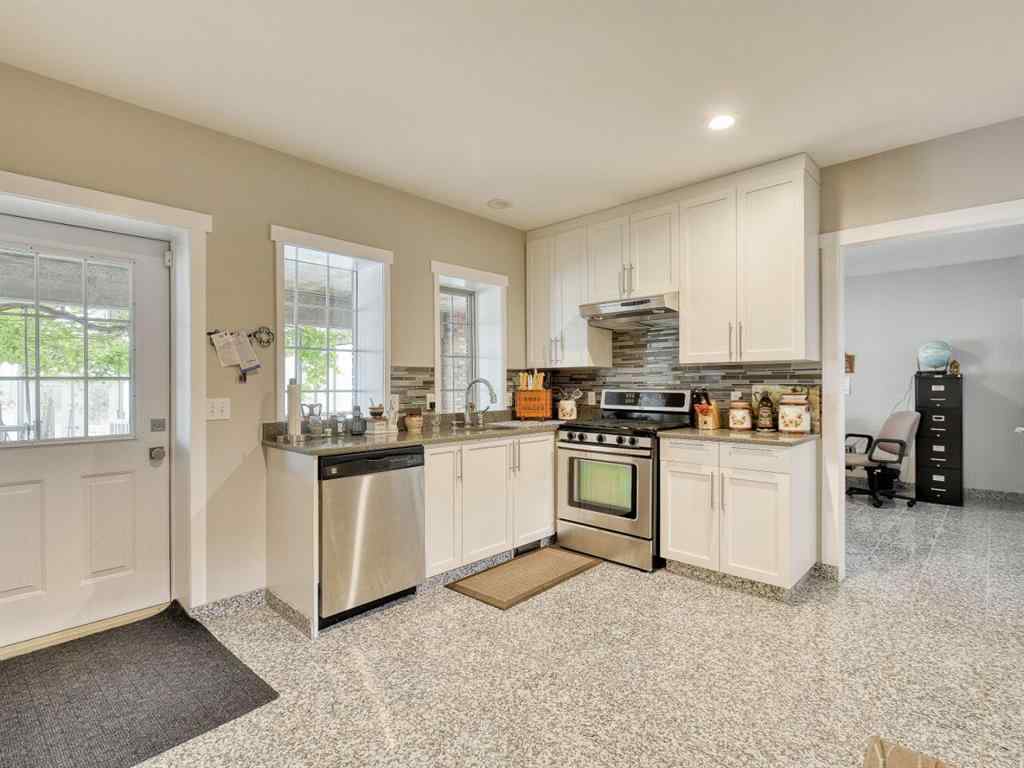 MLS® A1109040 - 254209 Woodland Road  in Bearspaw_Calg Rural Rocky View County, Residential