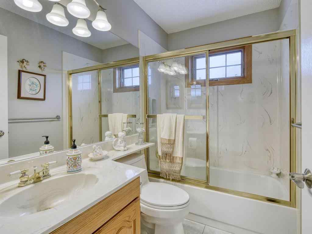 MLS® A1109040 - 254209 Woodland Road  in Bearspaw_Calg Rural Rocky View County, Residential