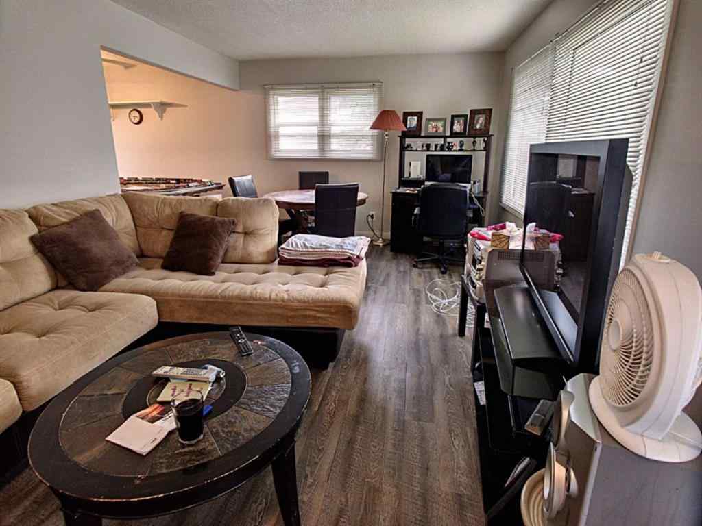 3713 47 Street Red Deer, Alberta, T4N 1N4 MLS® A1119468