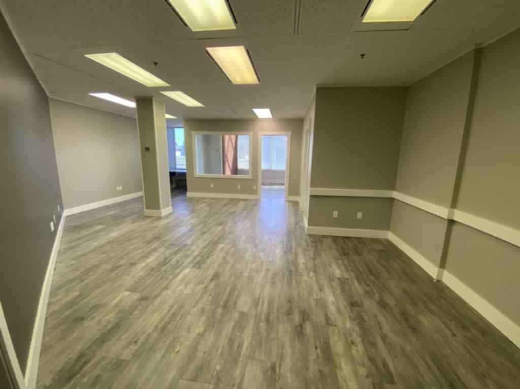 MLS® A1145202 - Unit #108 9804 100 Avenue  in NONE Grande Prairie, Commercial