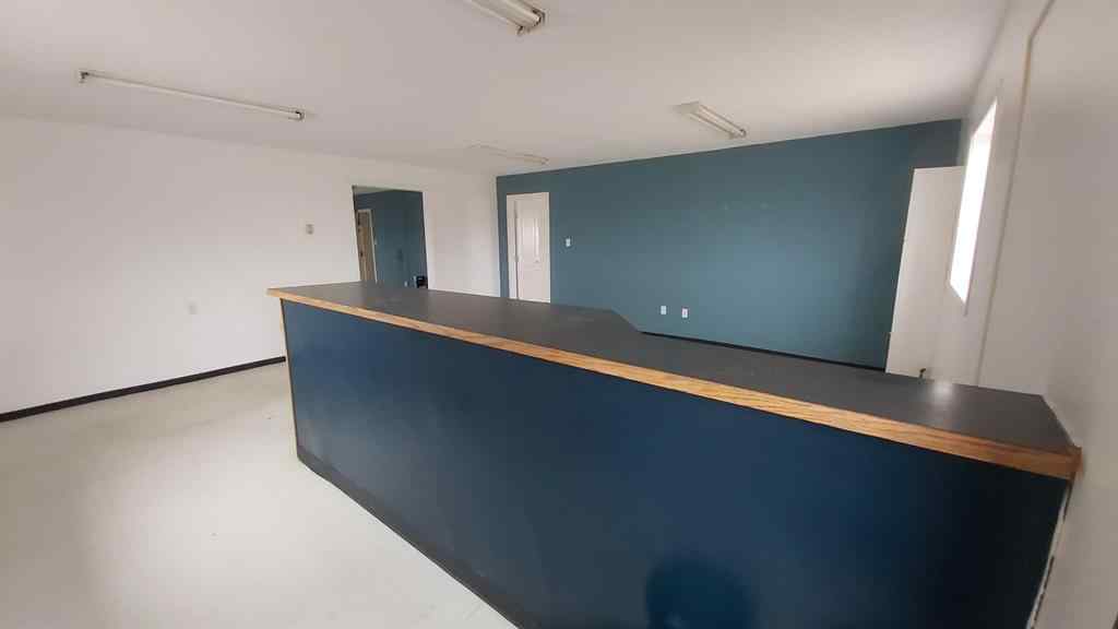 MLS® A1154618 - 4810 & 4812 37 Avenue  in NONE Valleyview, Commercial