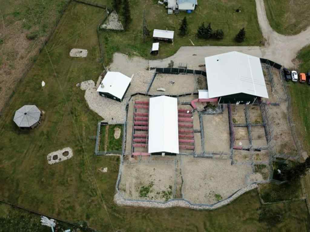 MLS® A1174819 - 52510 Anderson Road  in NONE Rural Yellowhead County, Commercial