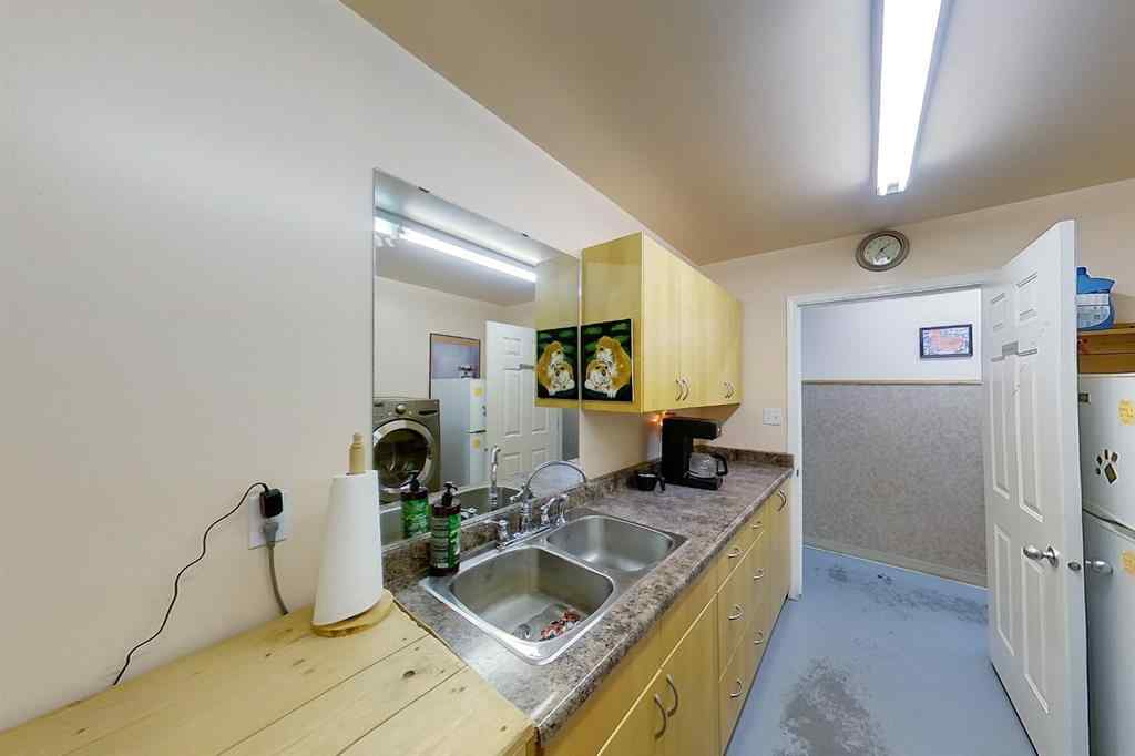 MLS® A1174819 - 52510 Anderson Road  in NONE Rural Yellowhead County, Commercial