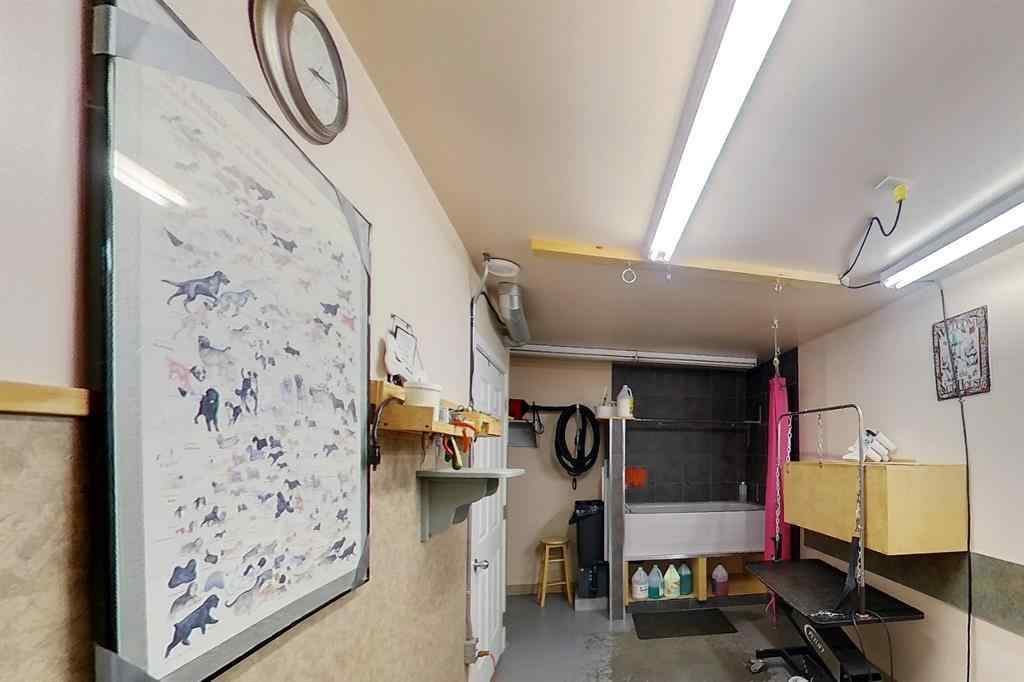 MLS® A1174819 - 52510 Anderson Road  in NONE Rural Yellowhead County, Commercial