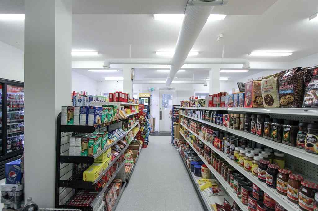 MLS® A1200318 - 6104 Bowness Road NW in Bowness Calgary, Commercial