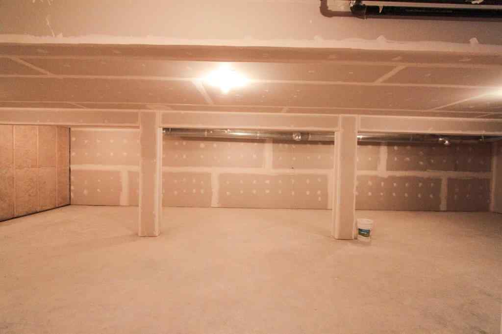 MLS® A1200318 - 6104 Bowness Road NW in Bowness Calgary, Commercial