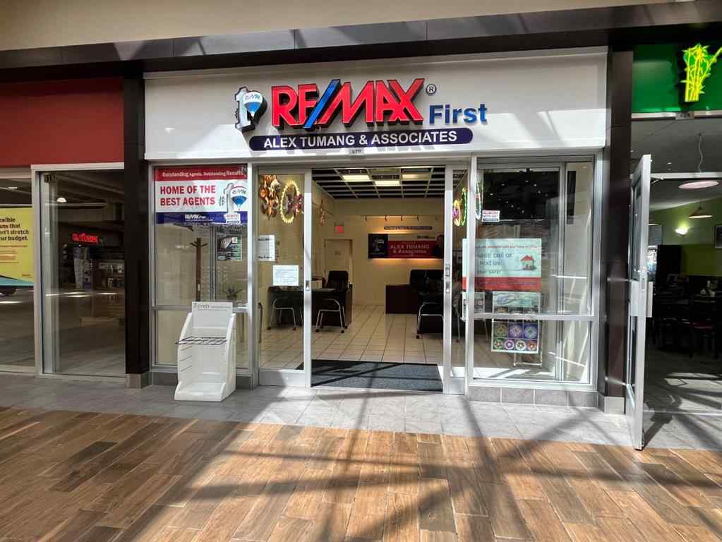 MLS® A1219905 - 999 36 Street NE in Franklin Calgary, Commercial