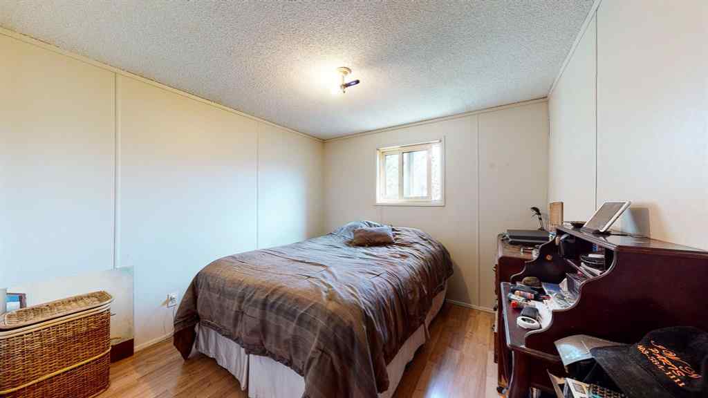 MLS® A1225229 - 711 8 Avenue E in NONE Bow Island, Commercial