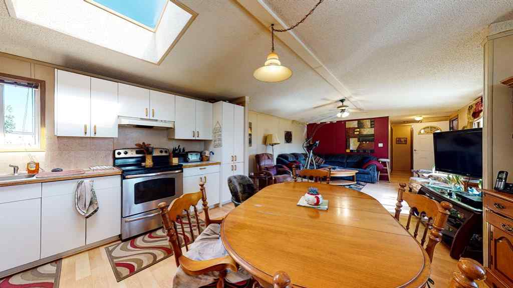 MLS® A1225229 - 711 8 Avenue E in NONE Bow Island, Commercial