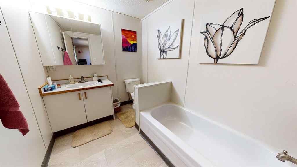 MLS® A1225229 - 711 8 Avenue E in NONE Bow Island, Commercial