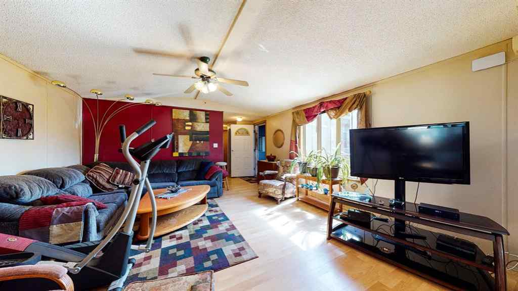 MLS® A1225229 - 711 8 Avenue E in NONE Bow Island, Commercial