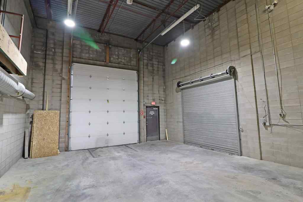 MLS® A2012039 - Unit #126 1530 27 Avenue NE in South Airways Calgary, Commercial