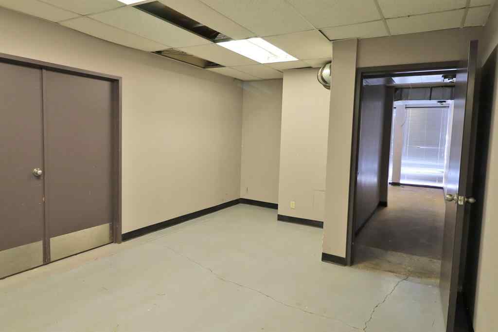 MLS® A2012039 - Unit #126 1530 27 Avenue NE in South Airways Calgary, Commercial