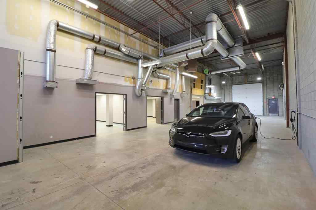 MLS® A2012039 - Unit #126 1530 27 Avenue NE in South Airways Calgary, Commercial