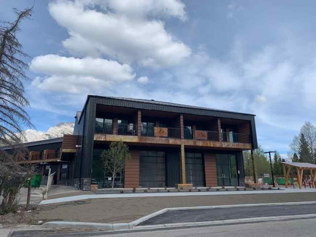 MLS® A2014926 - Unit #109B 1 Industrial Place NE in Larch Canmore, Commercial