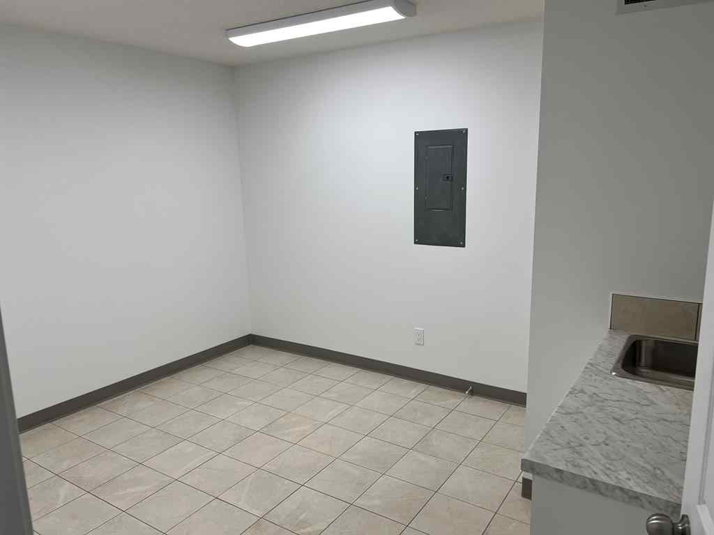MLS® A2018030 - Unit #105 10071 120 Avenue  in Northridge Grande Prairie, Commercial
