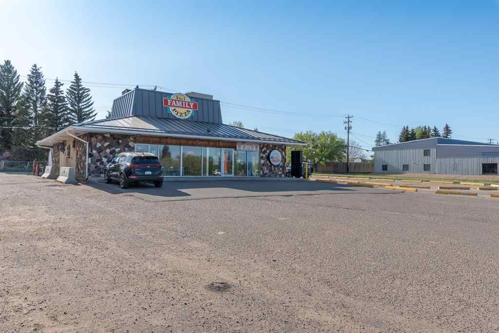 MLS® A2024177 - 3314 50 Avenue  in Steele Heights Lloydminster, Commercial