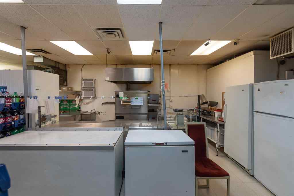 MLS® A2024177 - 3314 50 Avenue  in Steele Heights Lloydminster, Commercial