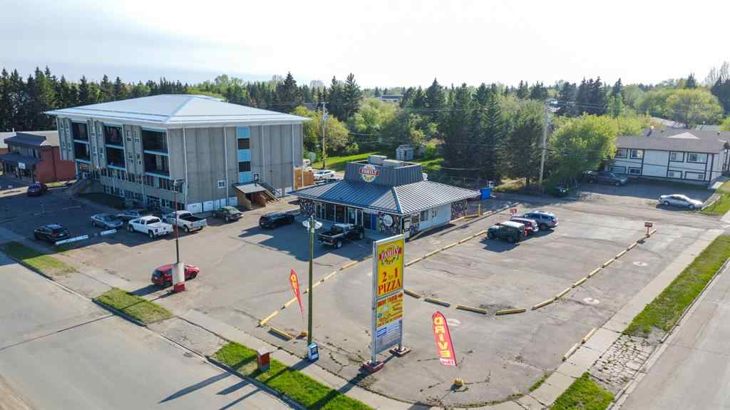 MLS® A2024177 - 3314 50 Avenue  in Steele Heights Lloydminster, Commercial