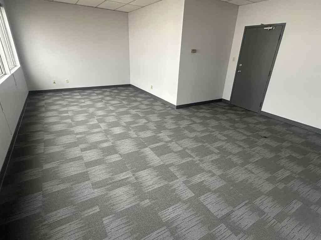 MLS® A2032362 - Unit #206 9914 109 Avenue  in VLA Montrose Grande Prairie, Commercial