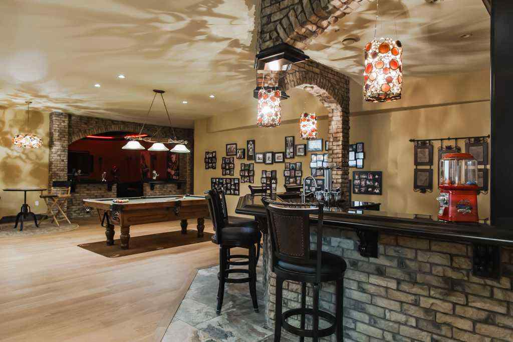 MLS® A2043284 - 8102 Willow Grove Way  in Taylor Estates Rural Grande Prairie No. 1, County of, Residential