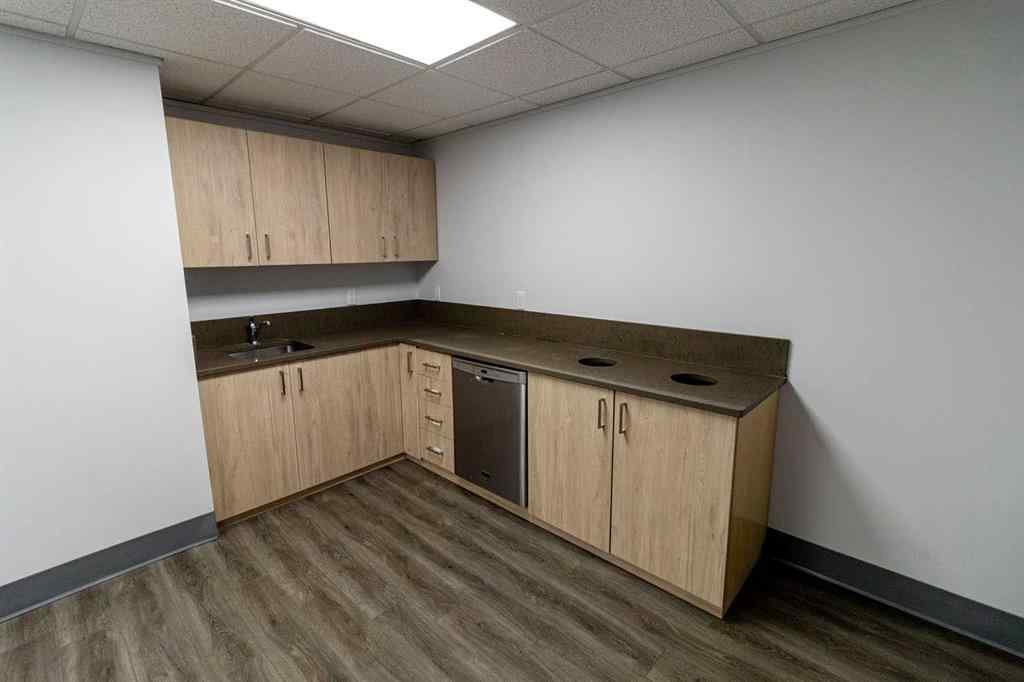 MLS® A2055452 - Unit #Suite A 2411 4 Street NW in Mount Pleasant Calgary, Commercial