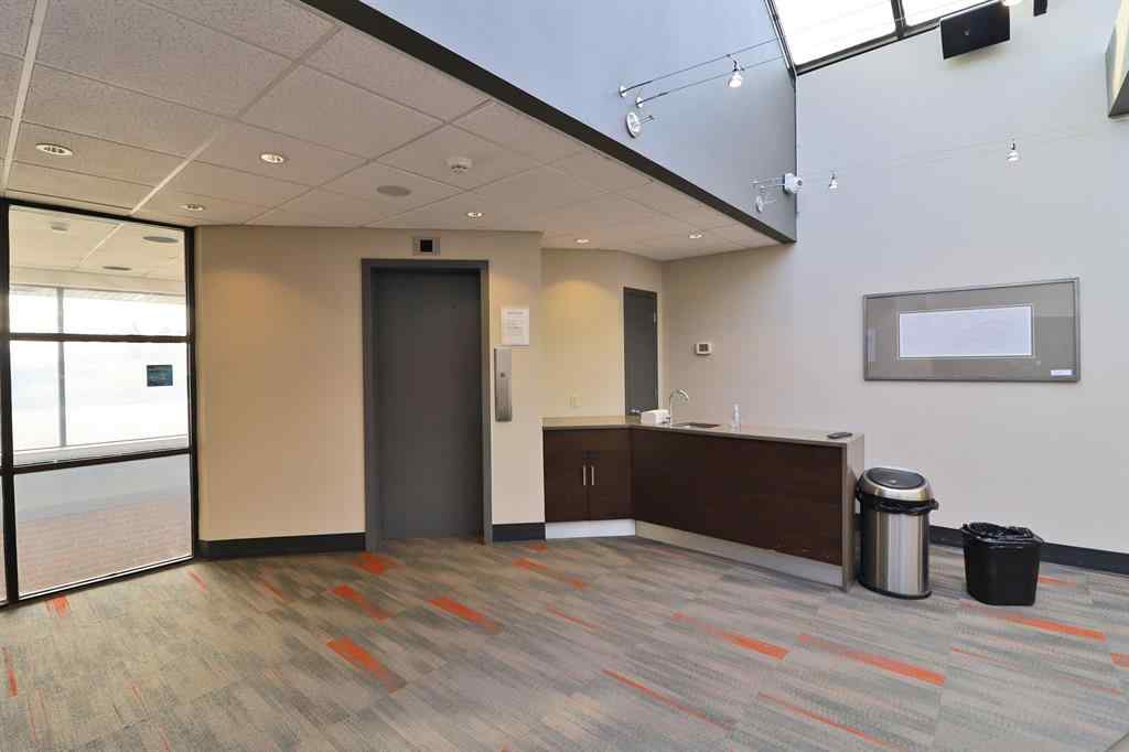 MLS® A2055478 - Unit #Second Floor 2411 4 Street NW in Mount Pleasant Calgary, Commercial