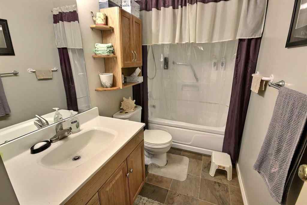 MLS® A2057020 - 5322 43 Street  in Brady Heights Cold Lake, Residential