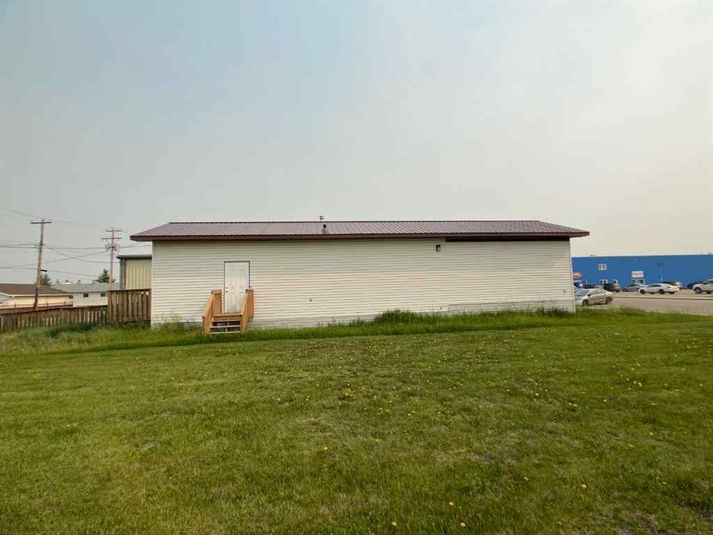 MLS® A2057929 - 211 Main Street SW   in NONE Falher, Commercial